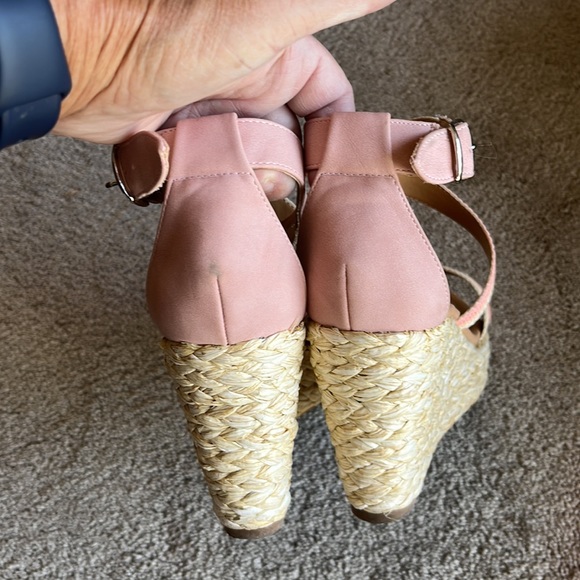 DOLCE by mojo moxy Wedges - Picture 5 of 5